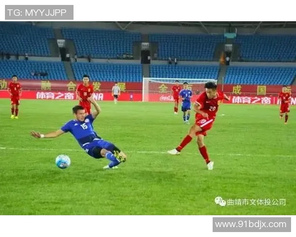 曾经辉煌如今淡出球场的足球明星盘点与回顾