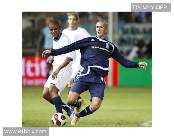 木鸡足球明星揭晓了谁是当今足坛最闪耀的明星球员