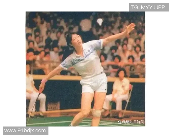 李娜专访：从羽毛球新星到世界冠军的辉煌旅程回顾